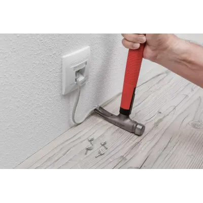 MARTILLO ELECTRICISTA 42071/300G MANGO ROJO WIHA