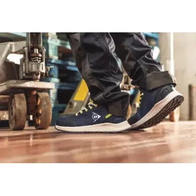 CALZADO SEGURIDAD T-MAX NAVY S1P SRC HRO DUNLOP