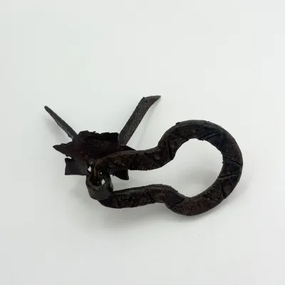 TIRADOR CLAVO PERA 4 CM TI-0700 FORJARTE