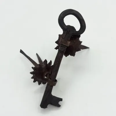 TIRADOR LLAVE CAJONERA 11 CM TI-0801 FORJARTE