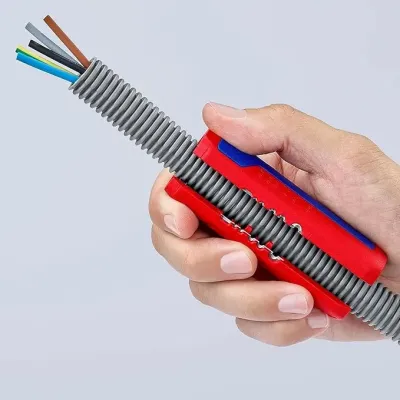 CORTATUBOS CORRUGADOS TWISTCUT 90 22 02 SB KNIPEX