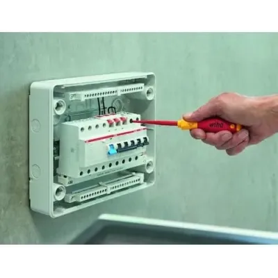 DESTORNILLADOR SOFTFINISH 35392 6,5X150MM ELECTRIC SLIMFIX WIHA
