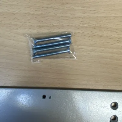 PLACA ADAPTACION CIERRAPUERTA TP PLATA JUSTOR