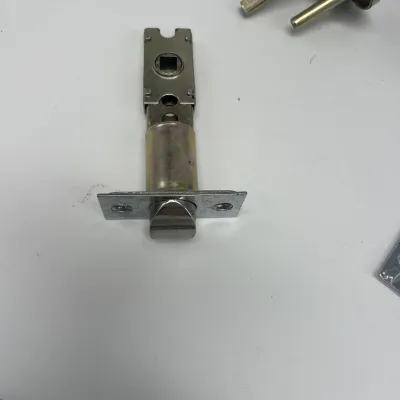 JUEGO POMO ED3633 LLAVE+LLAVE INOX BATON 